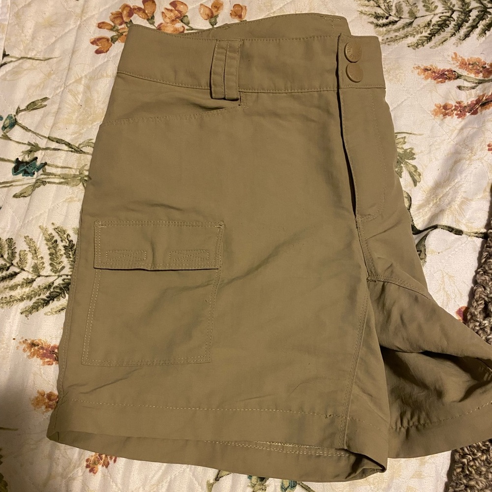 North face women’s shorts